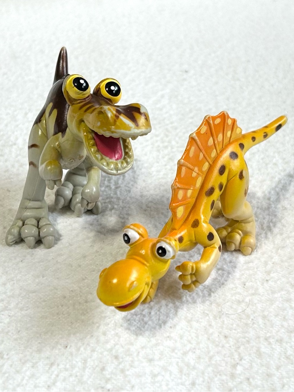 4/$20 Gosnell Mini Dinosaurs Cartoon Eyes Adventure Planet Dinosaur Figures